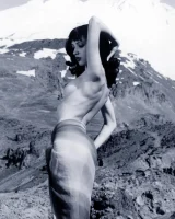 Domai - 40-2-Karenina-33